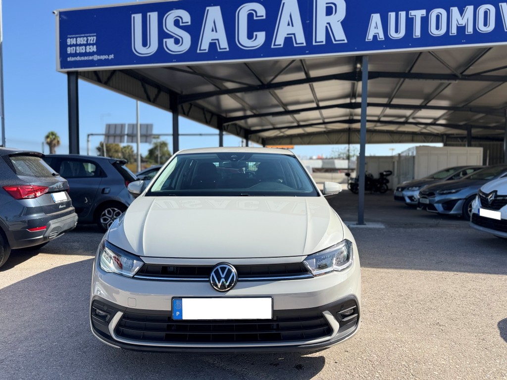 VOLKSWAGEN POLO TSI Confortline